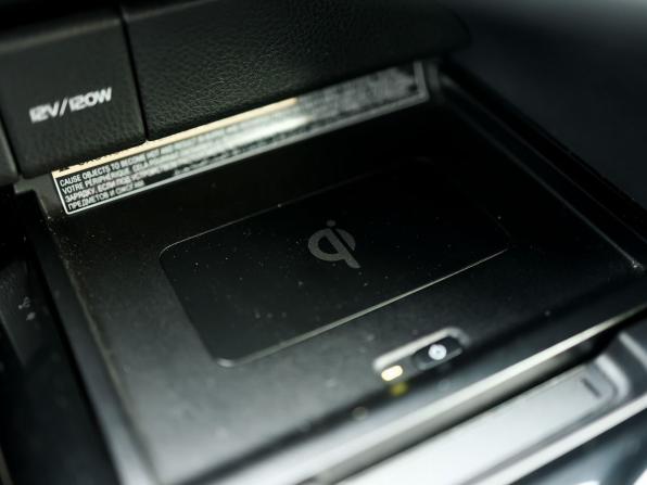 Toyota Camry VIII (XV70) с пробегом 2020 года, цена 3 229 000 рублей, 75246 км, седан, Автокод Объявления