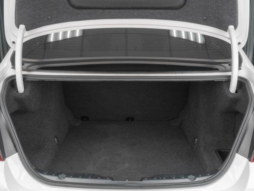 BMW 5 серии VI (F10/F11/F07) Рестайлинг Тюмень  - изображение 23