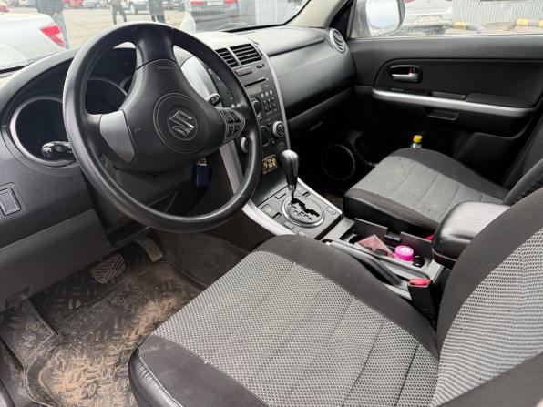 Suzuki Grand Vitara II Рестайлинг с пробегом 2011 года, цена 1 300 000 рублей, 132244 км, внедорожник, Автокод Объявления
