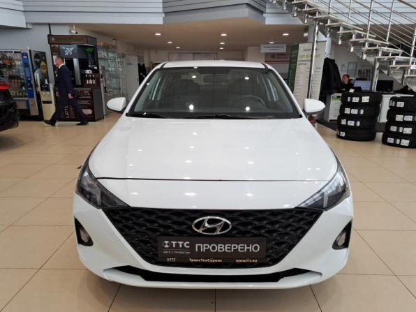 Hyundai Solaris II Рестайлинг с пробегом 2020 года, цена 1 130 000 рублей, 132316 км, седан, Автокод Объявления