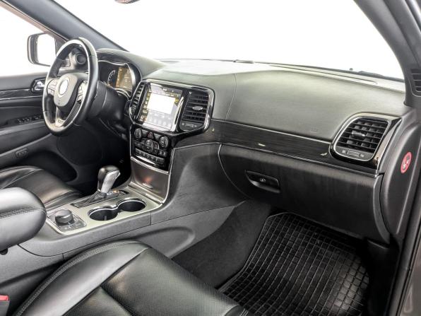 Jeep Grand Cherokee IV (WK2) Рестайлинг с пробегом 2019 года, цена 3 200 000 рублей, 200644 км, внедорожник, Автокод Объявления