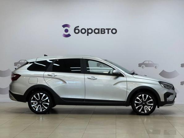 Lada (ВАЗ) Vesta I Рестайлинг (NG) с пробегом 2024 года, цена 1 750 000 рублей, 17301 км, универсал, Автокод Объявления