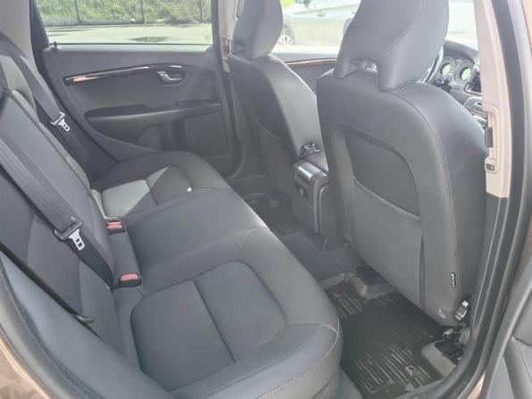 Volvo XC70 II с пробегом 2011 года, цена 1 220 000 рублей, 220000 км, универсал, Автокод Объявления