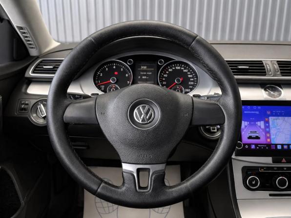 Volkswagen Passat B7 с пробегом 2012 года, цена 747 000 рублей, 330000 км, седан, Автокод Объявления