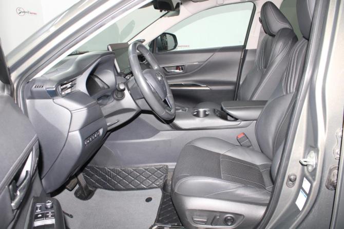 Toyota Harrier IV (XU80) с пробегом 2021 года, цена 5 550 000 рублей, 30000 км, внедорожник, Автокод Объявления