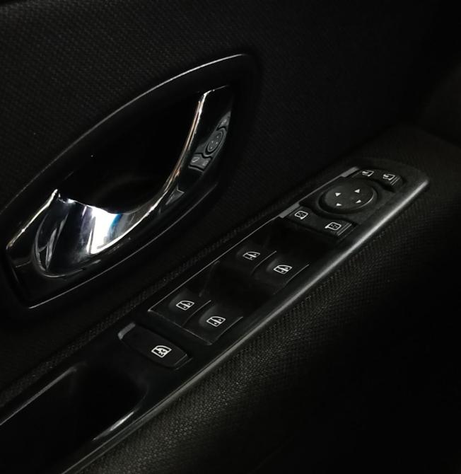 Renault Fluence I Рестайлинг Москва  - изображение 13