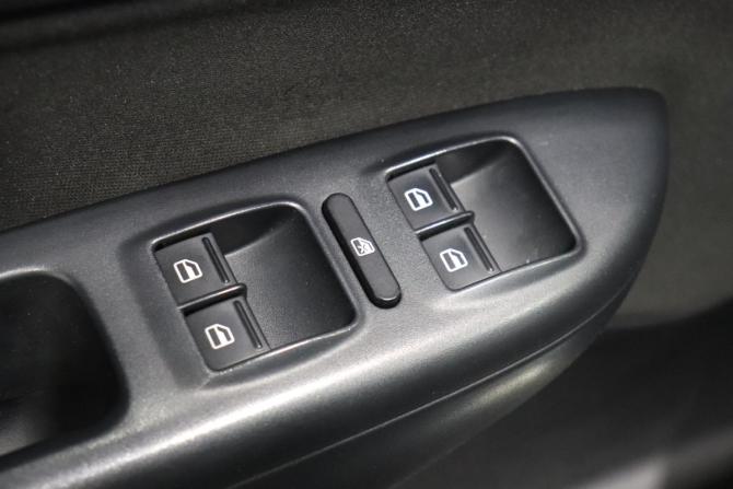 Skoda Octavia II (A5) Рестайлинг с пробегом 2011 года, цена 618 000 рублей, 222825 км, лифтбек, Автокод Объявления