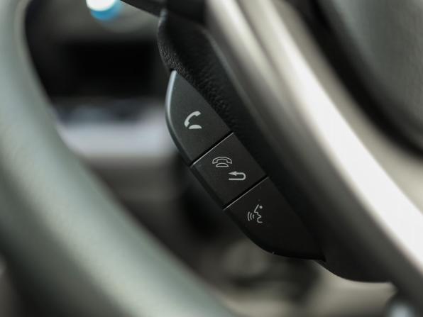 Honda Stepwgn V Рестайлинг с пробегом 2020 года, цена 2 299 000 рублей, 135729 км, минивэн, Автокод Объявления