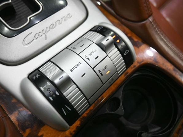 Porsche Cayenne I Рестайлинг (957) с пробегом 2007 года, цена 1 349 900 рублей, 250000 км, внедорожник, Автокод Объявления