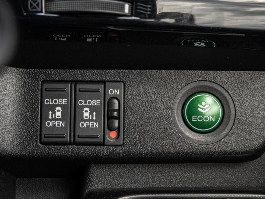 Honda Stepwgn V Краснодар  - изображение 23
