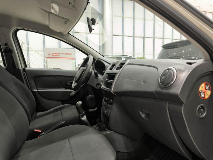 Renault Logan II Казань  - изображение 13