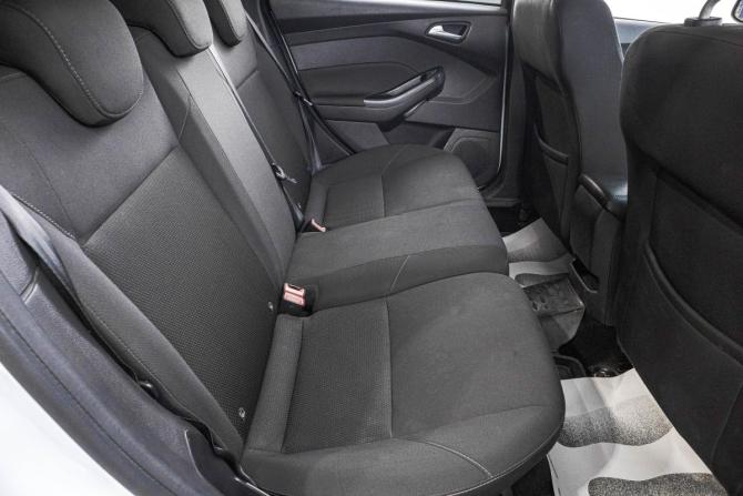 Ford Focus III Рестайлинг с пробегом 2018 года, цена 999 000 рублей, 180000 км, хэтчбек, Автокод Объявления