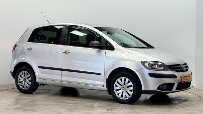 Volkswagen Golf Plus I с пробегом 2006 года, цена 310 000 рублей, 310759 км, хэтчбек, Автокод Объявления