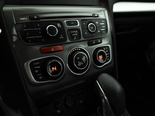Citroen C4 II с пробегом 2015 года, цена 890 000 рублей, 82919 км, седан, Автокод Объявления