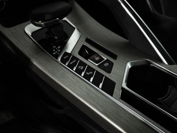 Geely Coolray I с пробегом 2023 года, цена 1 959 700 рублей, 29795 км, внедорожник, Автокод Объявления