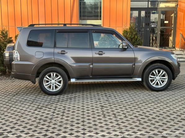 Mitsubishi Pajero IV Рестайлинг 1 с пробегом 2012 года, цена 1 760 000 рублей, 182946 км, внедорожник, Автокод Объявления