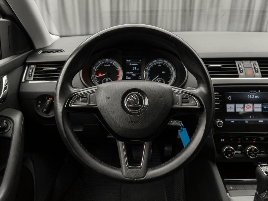 Skoda Octavia III (A7) Рестайлинг Москва  - изображение 10