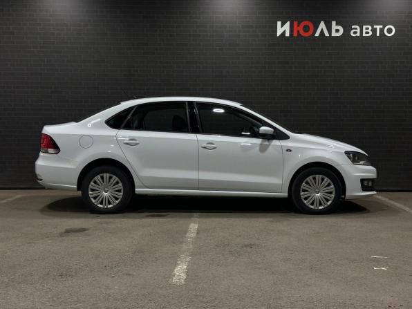 Volkswagen Polo V Рестайлинг с пробегом 2018 года, цена 1 200 000 рублей, 105431 км, седан, Автокод Объявления