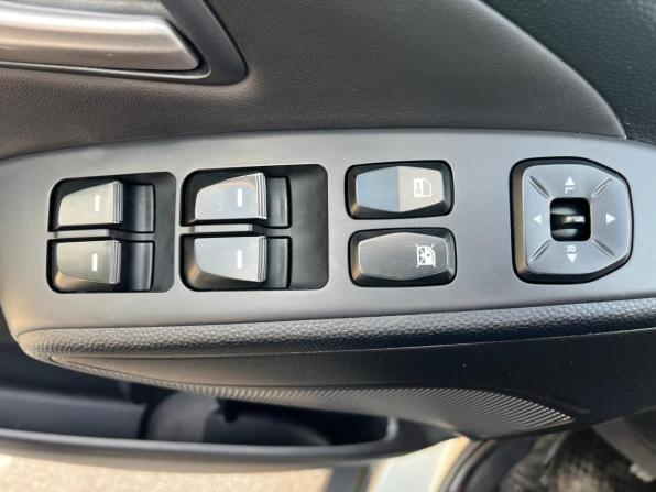 Hyundai ix35 I с пробегом 2010 года, цена 1 045 000 рублей, 220260 км, внедорожник, Автокод Объявления
