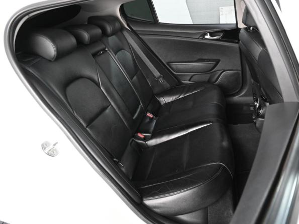 Kia Stinger I с пробегом 2018 года, цена 2 349 000 рублей, 156288 км, лифтбек, Автокод Объявления