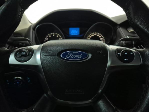 Ford Focus III с пробегом 2013 года, цена 690 000 рублей, 206904 км, хэтчбек, Автокод Объявления