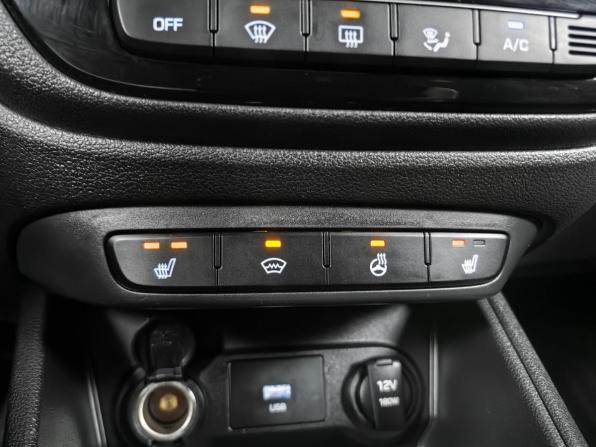 Hyundai Solaris II Рестайлинг с пробегом 2021 года, цена 1 535 000 рублей, 100928 км, седан, Автокод Объявления
