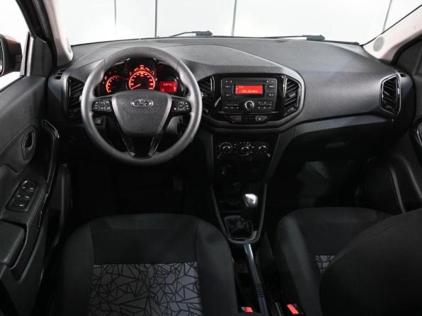 Lada (ВАЗ) XRAY I с пробегом 2017 года, цена 825 000 рублей, 63243 км, хэтчбек, Автокод Объявления