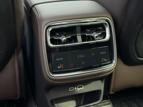 Geely Monjaro I Рестайлинг 2 (China Market) с пробегом 2026 года, цена 4 200 000 рублей, 25 км, внедорожник, Автокод Объявления