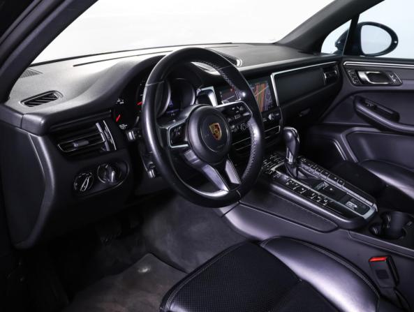 Porsche Macan I Рестайлинг с пробегом 2020 года, цена 4 158 000 рублей, 122400 км, внедорожник, Автокод Объявления