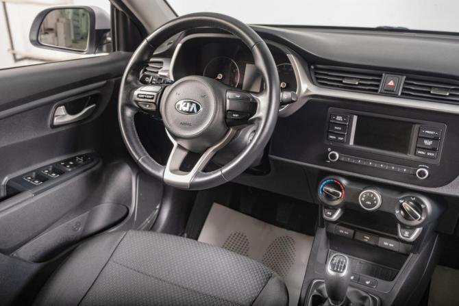 Kia Rio IV Рестайлинг с пробегом 2021 года, цена 1 499 000 рублей, 88000 км, седан, Автокод Объявления
