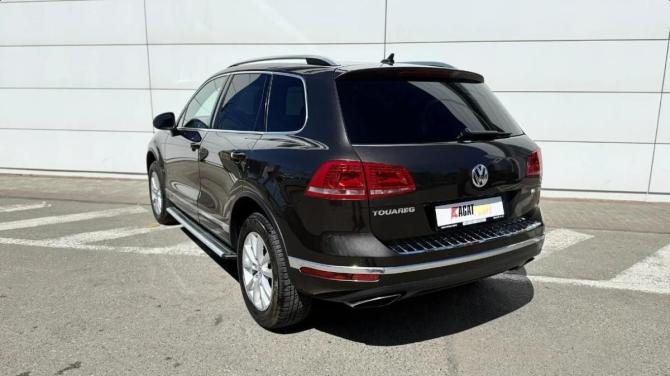 Volkswagen Touareg II Рестайлинг с пробегом 2015 года, цена 2 490 000 рублей, 284000 км, внедорожник, Автокод Объявления