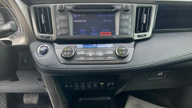 Toyota RAV4 IV (XA40) с пробегом 2013 года, цена 1 950 000 рублей, 205700 км, внедорожник, Автокод Объявления