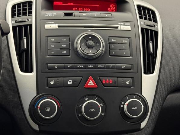 Kia Ceed I Рестайлинг с пробегом 2012 года, цена 999 000 рублей, 77300 км, хэтчбек, Автокод Объявления