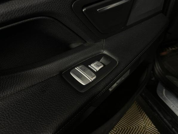 BMW 7 серии VI (G11/G12) с пробегом 2017 года, цена 2 206 000 рублей, 357762 км, седан, Автокод Объявления