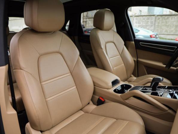 Porsche Cayenne III с пробегом 2019 года, цена 6 370 650 рублей, 106196 км, внедорожник, Автокод Объявления