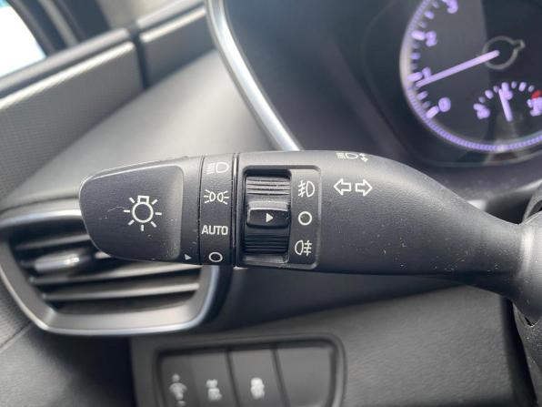 Hyundai Santa Fe IV с пробегом 2019 года, цена 2 760 000 рублей, 140000 км, внедорожник, Автокод Объявления
