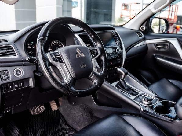 Mitsubishi Pajero Sport III с пробегом 2020 года, цена 3 450 000 рублей, 90038 км, внедорожник, Автокод Объявления