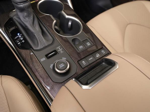 Toyota Highlander IV (XU70) с пробегом 2026 года, цена 5 900 000 рублей, 40 км, внедорожник, Автокод Объявления