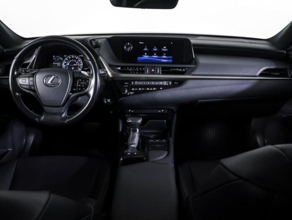 Lexus ES VII с пробегом 2020 года, цена 3 990 000 рублей, 68790 км, седан, Автокод Объявления