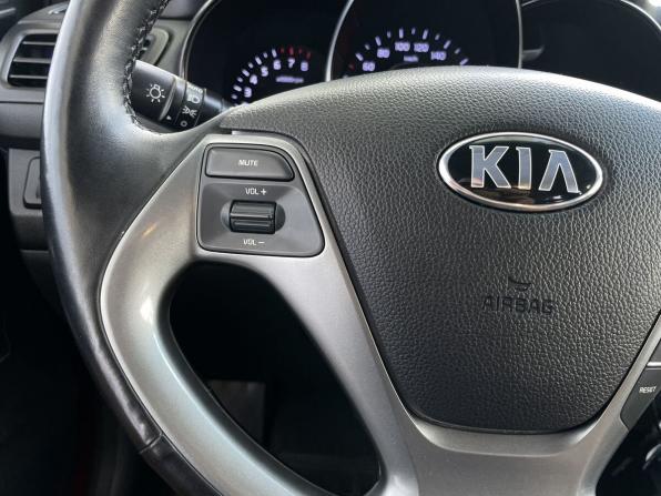 Kia Rio III Рестайлинг с пробегом 2016 года, цена 1 148 000 рублей, 99929 км, хэтчбек, Автокод Объявления