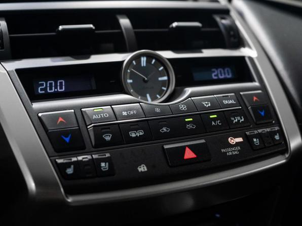 Lexus NX I с пробегом 2015 года, цена 3 400 000 рублей, 138865 км, внедорожник, Автокод Объявления