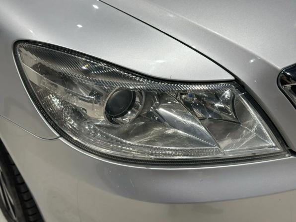 Skoda Octavia II (A5) Рестайлинг с пробегом 2012 года, цена 739 000 рублей, 215000 км, лифтбек, Автокод Объявления