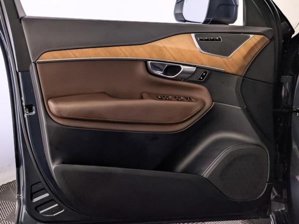 Volvo XC90 II Рестайлинг 1 с пробегом 2019 года, цена 3 540 000 рублей, 211320 км, внедорожник, Автокод Объявления