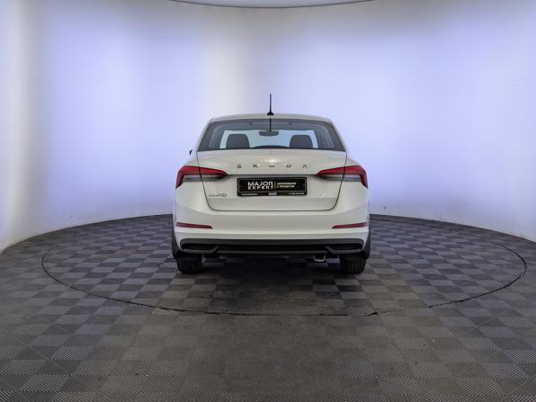 Skoda Rapid II с пробегом 2021 года, цена 1 260 000 рублей, 195246 км, лифтбек, Автокод Объявления