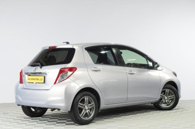 Toyota Vitz III (XP130) с пробегом 2013 года, цена 799 000 рублей, 192200 км, хэтчбек, Автокод Объявления