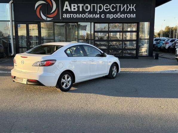 Mazda 3 II (BL) с пробегом 2010 года, цена 949 000 рублей, 242803 км, седан, Автокод Объявления