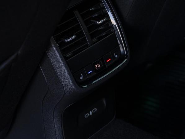 Skoda Octavia IV (A8) с пробегом 2021 года, цена 2 175 000 рублей, 122780 км, лифтбек, Автокод Объявления