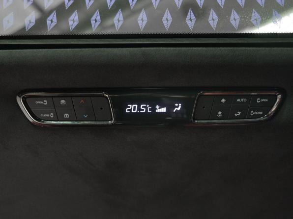 GAC M8 с пробегом 2024 года, цена 4 630 000 рублей, 32100 км, минивэн, Автокод Объявления