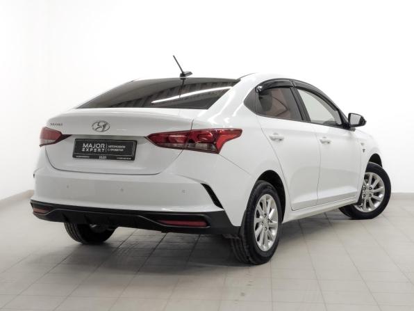 Hyundai Solaris II Рестайлинг с пробегом 2021 года, цена 1 585 000 рублей, 78605 км, седан, Автокод Объявления