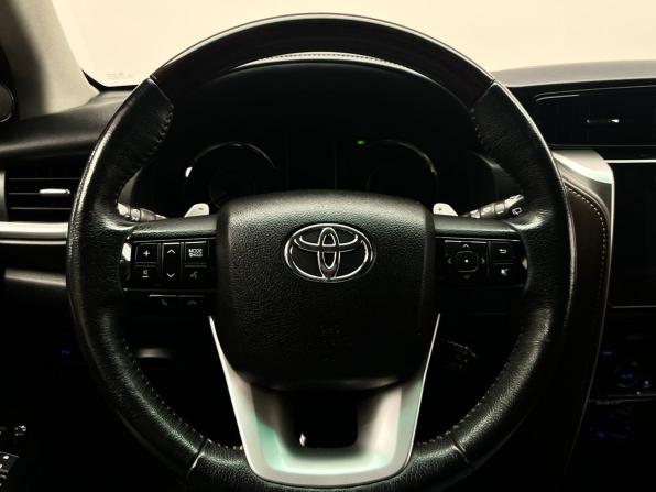 Toyota Fortuner II с пробегом 2017 года, цена 3 129 000 рублей, 176287 км, внедорожник, Автокод Объявления